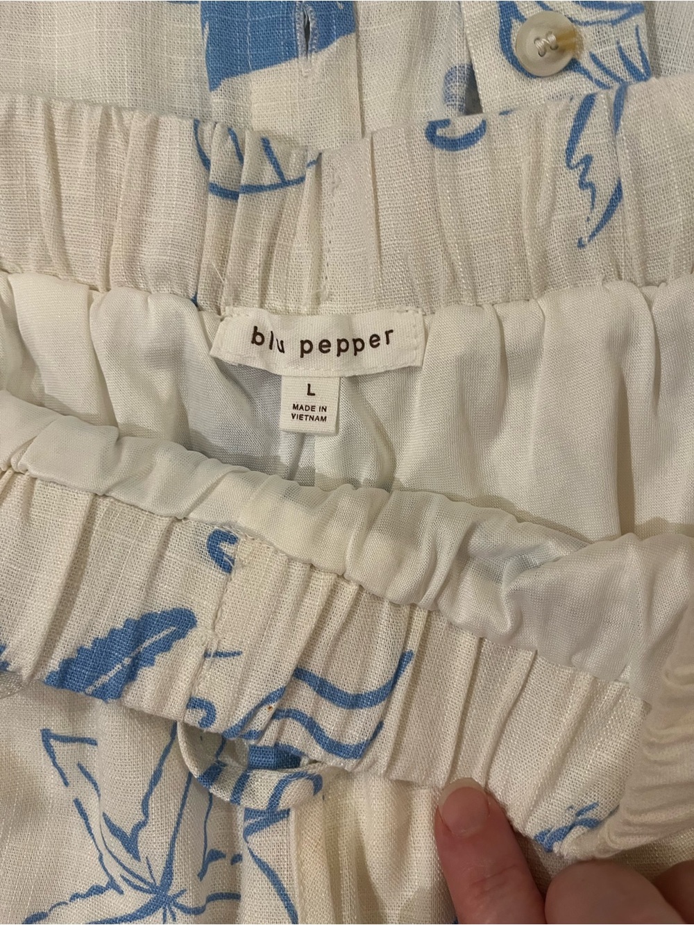 Linen Matching Set - Picture 2 of 3